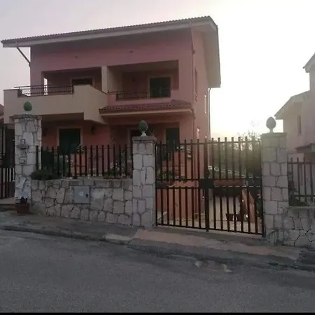 Casa Vacanze Le Giare Di Holiday home