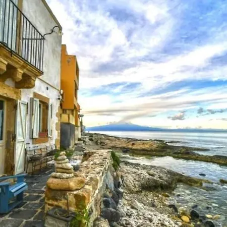 Holiday home Casa Vacanze Le Giare Di Brucoli